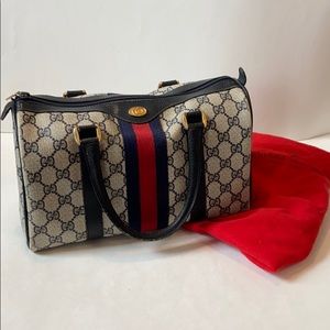 Authentic 1980s Gucci Boston bag
